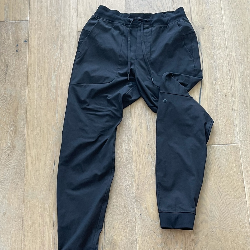 Lululemon Men’s ABC jogger 30” Warpstreme